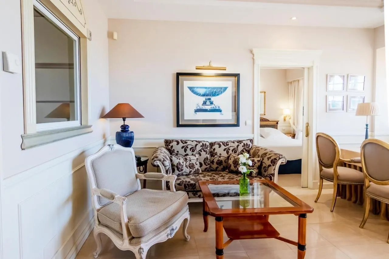Guadalpin Suites Марбелья