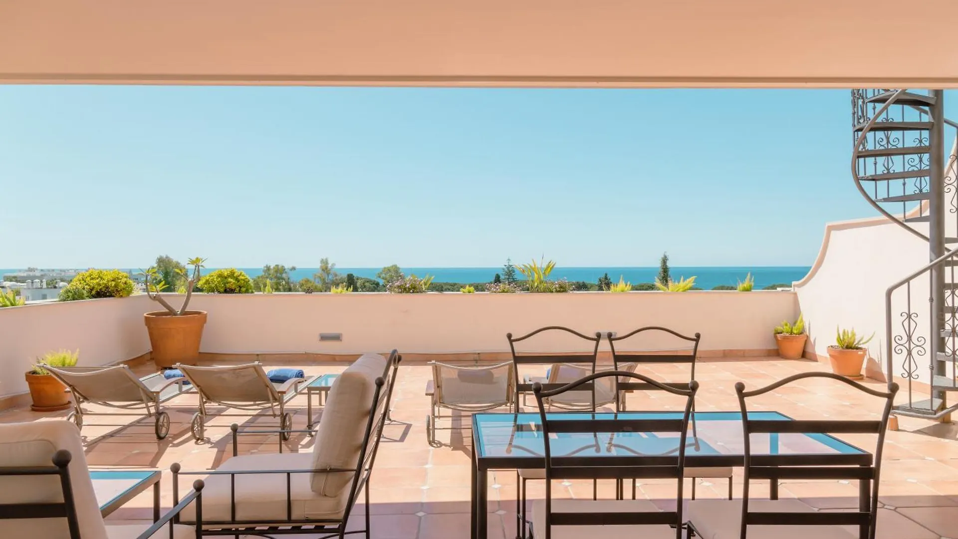 Apartament Guadalpin Suites Marbella